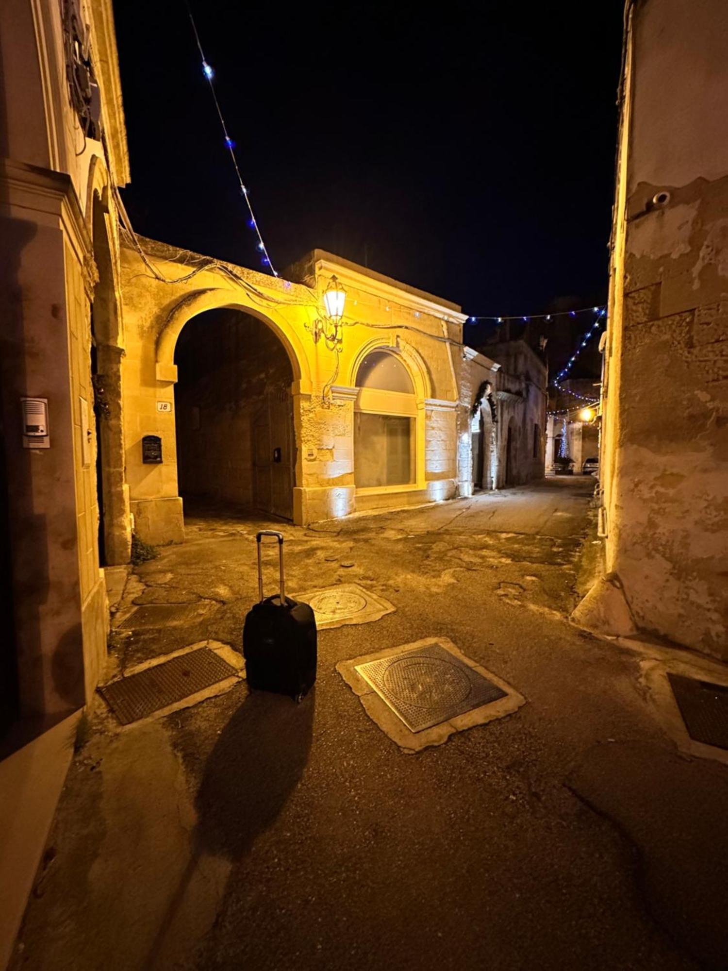 La Dimora Delle Grazie Acomodação com café da manhã San Cesario di Lecce Exterior foto