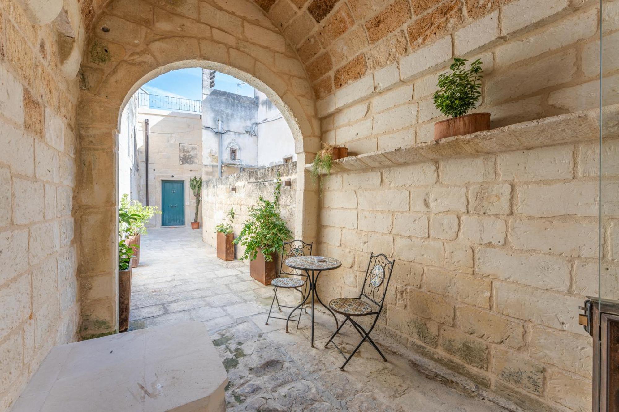 La Dimora Delle Grazie Acomodação com café da manhã San Cesario di Lecce Exterior foto